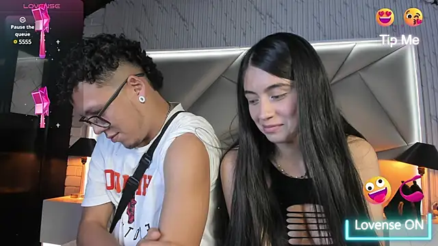 Snapshot of Bonny_Bonss chatting on March 15, 2025, 10:22 pm Bonny Bonss online show from March 15, 2025, 10:22 pm