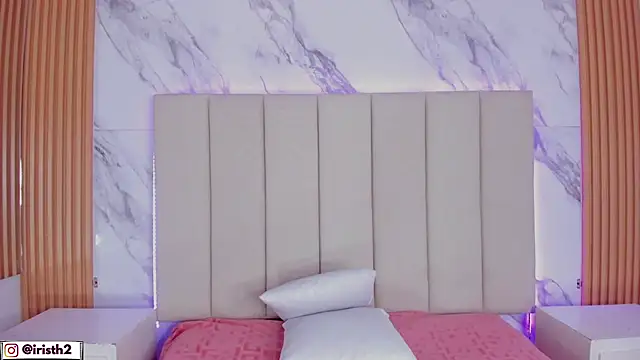 Iris Thompson  online show from December 15, 2025, 10:14 pm