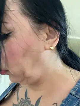 eva sexx69 online show from October 22, 2025, 12:05 pm