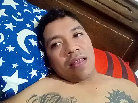 angelito0219 online show from December 2, 2024, 12:51 pm