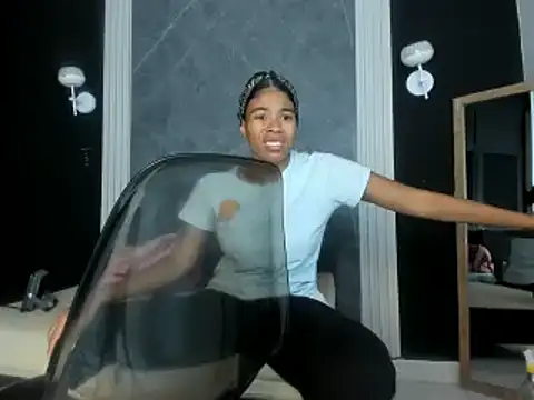 YummyDuooo online show from January 16, 2025, 11:58 am