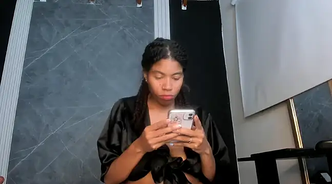 YummyDuooo online show from February 16, 2025, 7:26 am