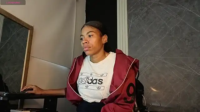 YummyDuooo online show from October 15, 2025, 12:05 pm