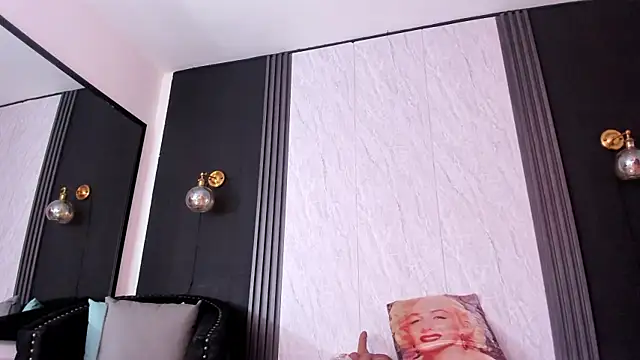 YummyDuooo online show from March 13, 2026, 11:06 am