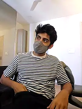 KingAsh 420 online show from January 27, 2025, 4:41 am