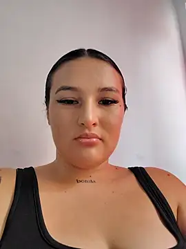 Snapshot of Celeste_camila18 chatting on September 17, 2025, 7:48 pm Celeste camila18 online show from September 17, 2025, 7:48 pm