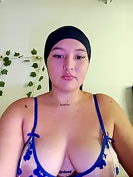 Snapshot of Celeste_camila18 chatting on September 27, 2025, 2:22 pm Celeste camila18 online show from September 27, 2025, 2:22 pm