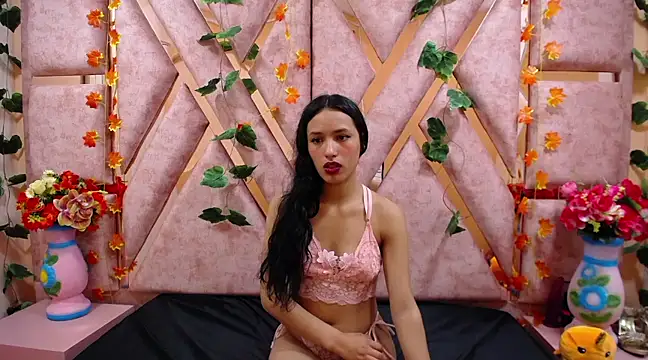 Snapshot of Salome_Queem chatting on January 31, 2025, 9:59 am Salome Queem online show from January 31, 2025, 9:59 am