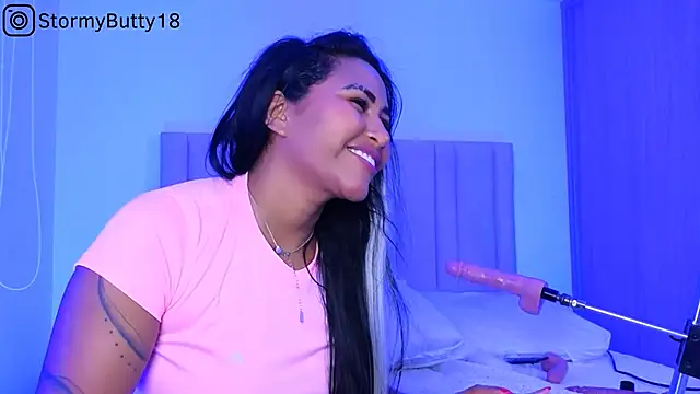 StormyButty18 online show from January 8, 2025, 4:23 am