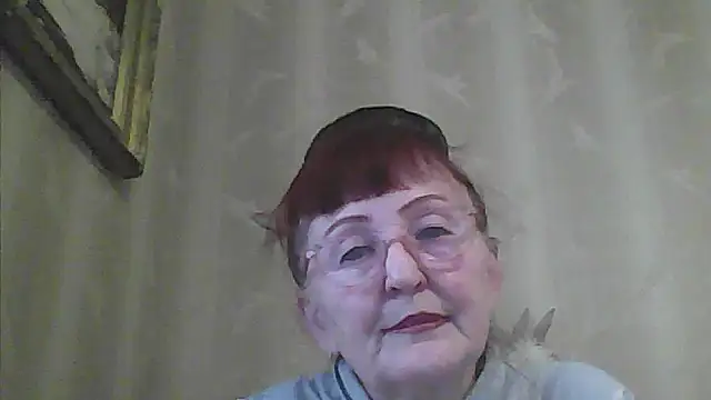 TanyaSweet634 online show from June 4, 2026, 4:51 am