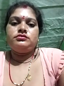 Snapshot of Chandni chatting on September 23, 2025, 12:02 am Chandni online show from September 23, 2025, 12:02 am