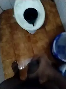 Snapshot of Tamilandteluguboy14 chatting on December 29, 2024, 12:12 pm Tamilandteluguboy14 online show from December 29, 2024, 12:12 pm