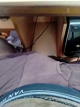 Snapshot of Tamilandteluguboy14 chatting on October 17, 2025, 6:38 am Tamilandteluguboy14 online show from October 17, 2025, 6:38 am