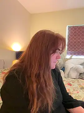 Snapshot of curvy-milf-abbie chatting on December 3, 2024, 1:10 pm curvy-milf-abbie online show from December 3, 2024, 1:10 pm