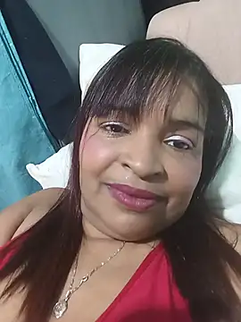 Snapshot of _violetta_- chatting on July 15, 2026, 12:38 am violetta - online show from July 15, 2026, 12:38 am
