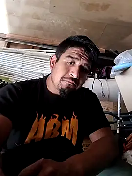 Snapshot of beliqi chatting on November 15, 2025, 8:27 pm beliqi online show from November 15, 2025, 8:27 pm