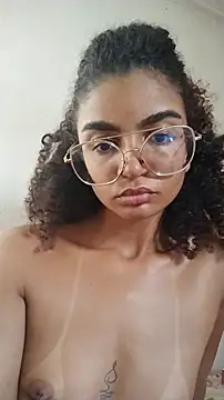 Emanuelle manu online show from April 1, 2026, 7:00 pm