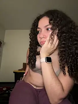 Snapshot of ladylavish chatting on December 24, 2024, 4:00 am ladylavish online show from December 24, 2024, 4:00 am