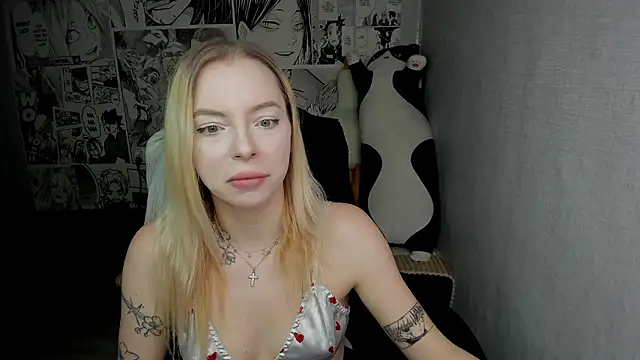 Martha Cameron online show from December 2, 2024, 2:53 am