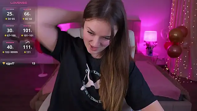 DonnaLustt online show from February 14, 2025, 3:00 am