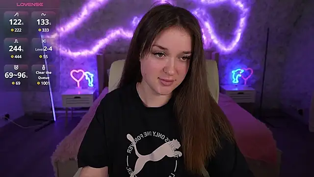 DonnaLustt online show from March 5, 2025, 6:44 am