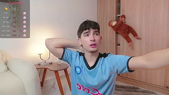 Snapshot of zenn_rush1 chatting on March 14, 2025, 1:13 pm zenn rush1 online show from March 14, 2025, 1:13 pm