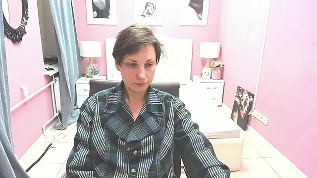 Snapshot of AuroraScript chatting on March 9, 2025, 4:49 am AuroraScript online show from March 9, 2025, 4:49 am