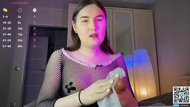 Maria Bowie online show from March 14, 2026, 7:47 am