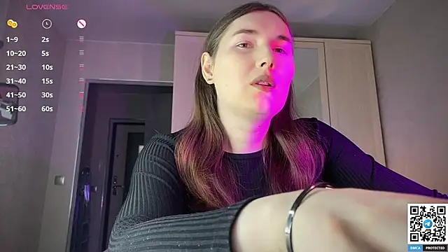 Maria Bowie online show from March 22, 2026, 7:34 am