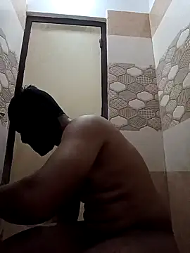 Snapshot of Hotboy1767 chatting on December 26, 2024, 2:44 am Hotboy1767 online show from December 26, 2024, 2:44 am