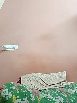 Snapshot of Hotboy1767 chatting on December 28, 2024, 11:09 am Hotboy1767 online show from December 28, 2024, 11:09 am