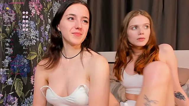 Snapshot of AlodiaHakes chatting on December 10, 2024, 2:17 pm AlodiaHakes online show from December 10, 2024, 2:17 pm