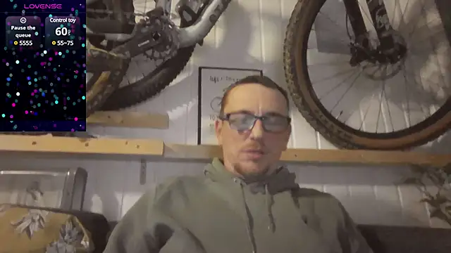 Snapshot of 420Curvybabe chatting on December 9, 2024, 8:12 pm 420Curvybabe online show from December 9, 2024, 8:12 pm