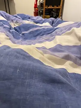 Snapshot of Lcrete chatting on October 16, 2025, 8:59 am Lcrete online show from October 16, 2025, 8:59 am