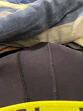 Snapshot of Lcrete chatting on November 23, 2025, 6:08 pm Lcrete online show from November 23, 2025, 6:08 pm