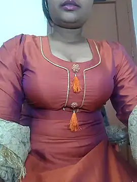 Snapshot of mishti_kaur chatting on December 9, 2024, 6:23 am mishti kaur online show from December 9, 2024, 6:23 am