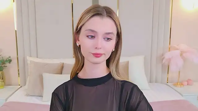 Snapshot of MarybethSnow chatting on September 18, 2025, 5:15 pm MarybethSnow online show from September 18, 2025, 5:15 pm