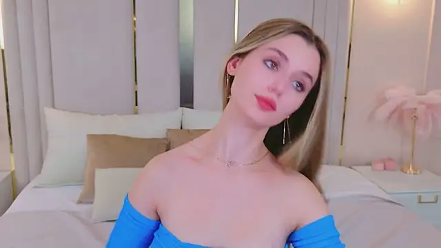 Snapshot of MarybethSnow chatting on October 21, 2025, 5:13 pm MarybethSnow online show from October 21, 2025, 5:13 pm