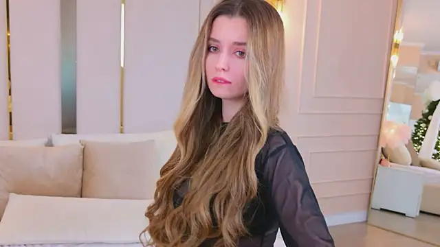 MarybethSnow online show from December 13, 2025, 9:31 pm