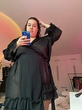 SuzieMurray online show from September 20, 2025, 10:05 am