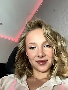 CaseyStar online show from January 17, 2026, 2:22 pm