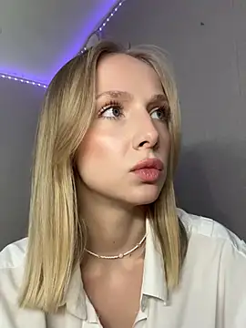 CaseyStar online show from February 8, 2026, 4:43 pm