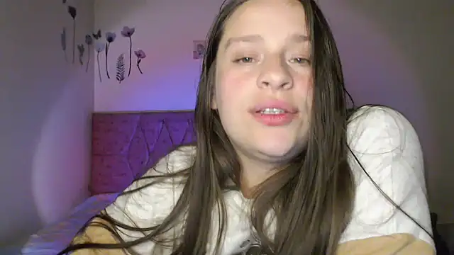 Snapshot of Serenity chatting on April 22, 2026, 3:09 am Serenity online show from April 22, 2026, 3:09 am