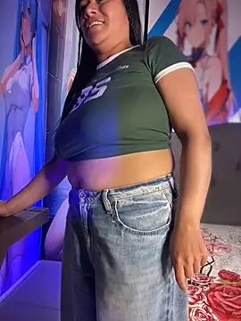 Im Little online show from October 23, 2025, 3:17 am