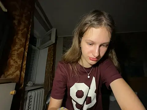 Snapshot of Eva_Angel3 chatting on September 22, 2025, 4:53 pm Eva Angel3 online show from September 22, 2025, 4:53 pm