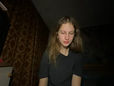 Snapshot of Eva_Angel3 chatting on September 27, 2025, 4:23 pm Eva Angel3 online show from September 27, 2025, 4:23 pm