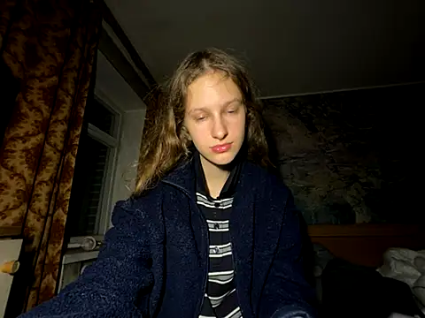 Snapshot of Eva_Angel3 chatting on October 5, 2025, 7:01 pm Eva Angel3 online show from October 5, 2025, 7:01 pm