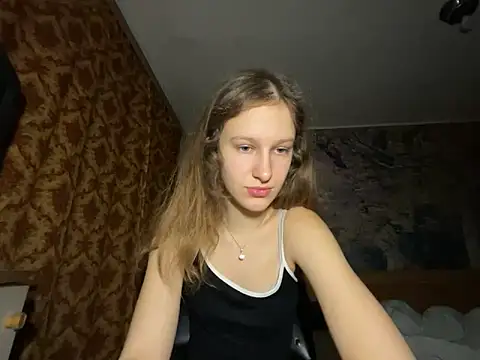 Snapshot of Eva_Angel3 chatting on December 16, 2025, 4:34 pm Eva Angel3 online show from December 16, 2025, 4:34 pm