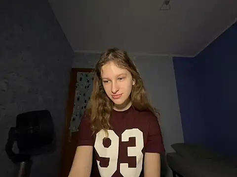 Snapshot of Eva_Angel3 chatting on December 19, 2025, 4:14 pm Eva Angel3 online show from December 19, 2025, 4:14 pm