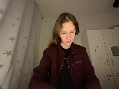 Snapshot of Eva_Angel3 chatting on January 7, 2026, 6:10 pm Eva Angel3 online show from January 7, 2026, 6:10 pm